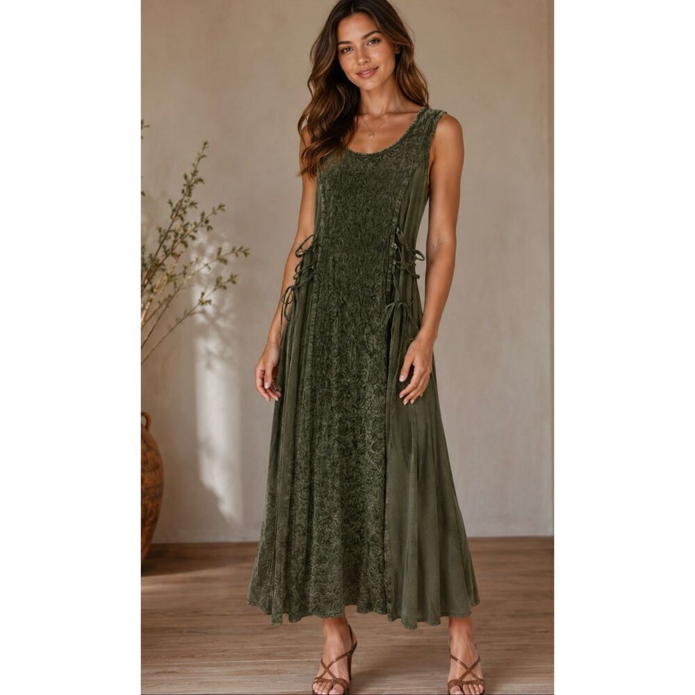 Magic One size green gothic corset pagan embroidery whimsical renaissance dress - Picture 2 of 10
